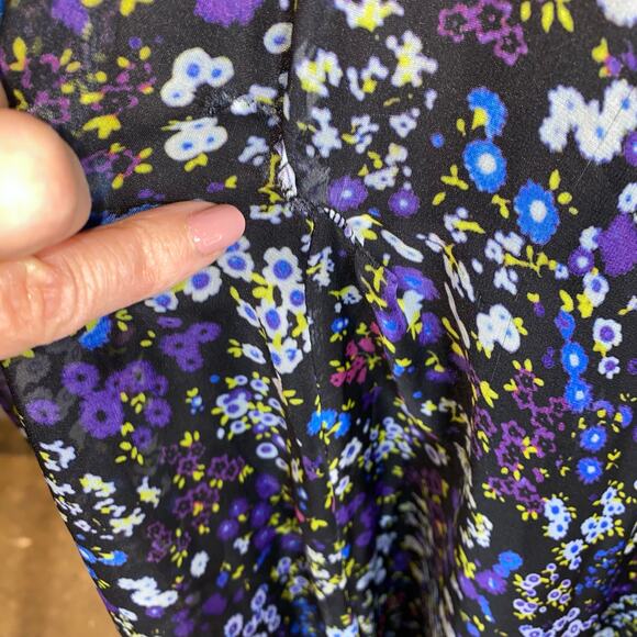 RTR Mac Duggal Floral Chiffon Cut Out Gown Size 8 - Picture 4 of 4